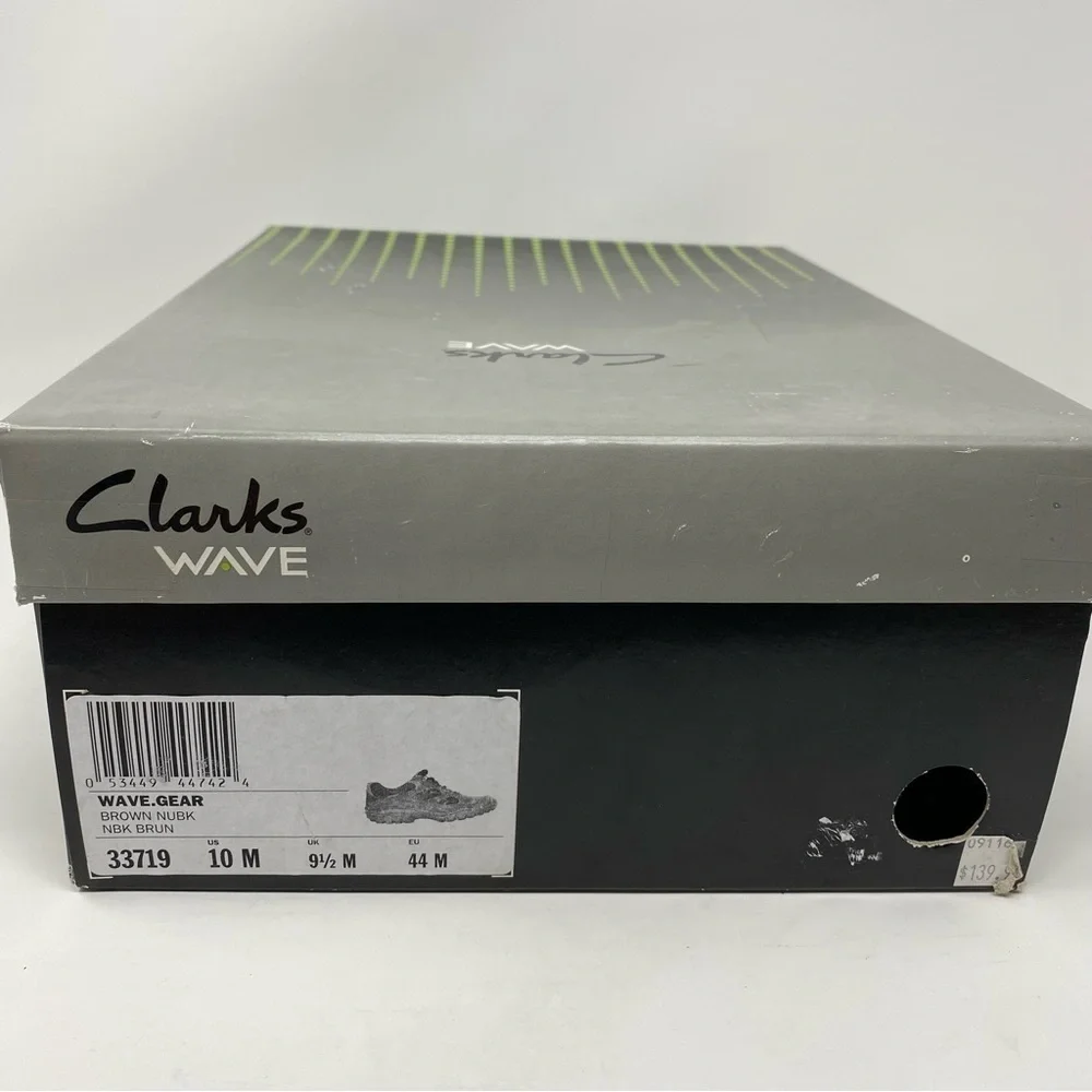Clarks Wave.Gear Brown Nubuck waterproof rugged sneakers